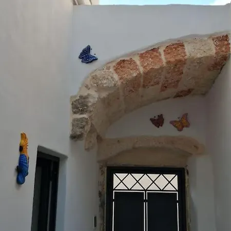 Casa Pomona Nel Centro Storico בית נופש Corigliano dʼOtranto